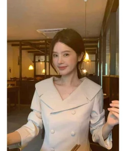 Áo blazer nữ ngắn cổ bẻ tay phồng